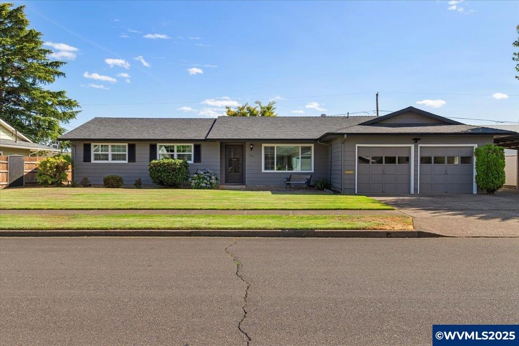 1518 Mistwood Dr NE, Keizer, OR 97303