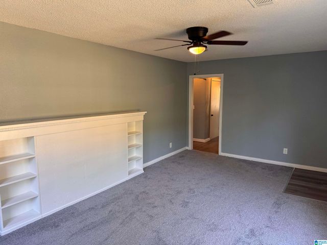 217 22ND AVENUE NE, Center Point, AL 35215