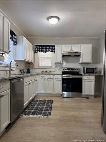 128 W Circle Court, Fayetteville, NC 28301