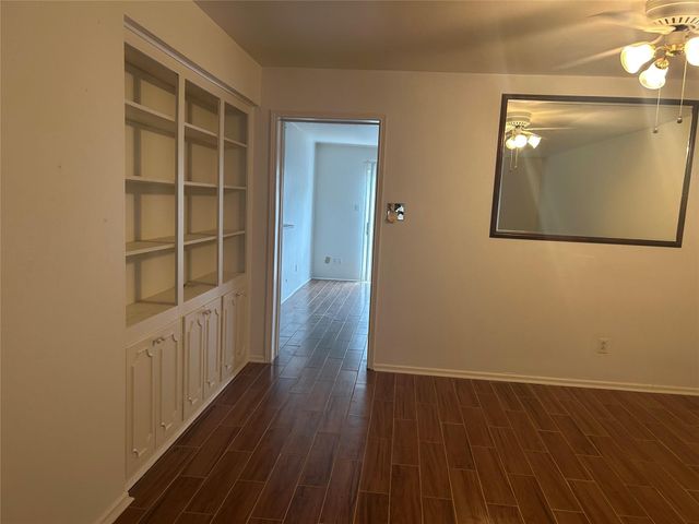 13190 Trail Hollow Drive 3190, Houston, TX 77079