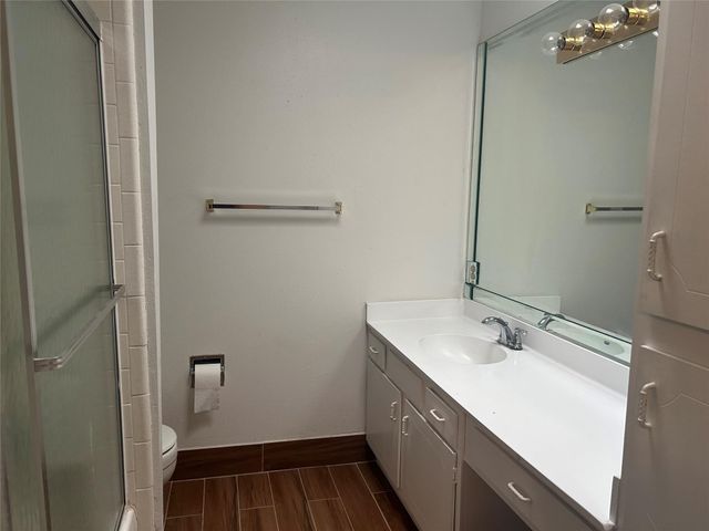 13190 Trail Hollow Drive 3190, Houston, TX 77079