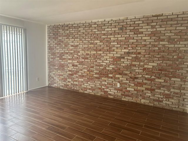 13190 Trail Hollow Drive 3190, Houston, TX 77079