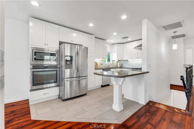 8926 Oswego Street, Sunland, CA 91040