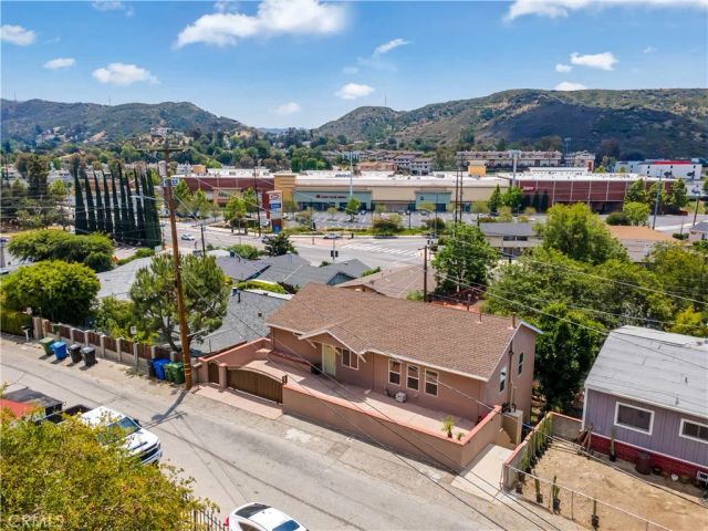 8926 Oswego Street, Sunland, CA 91040