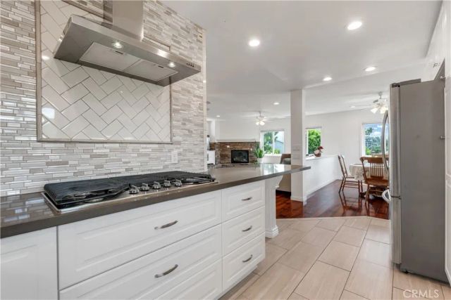 8926 Oswego Street, Sunland, CA 91040