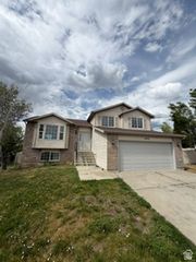 950 W 2520 S, Perry, UT 84302