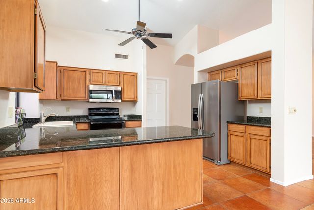 8442 E GOLDEN CHOLLA Drive, Gold Canyon, AZ 85118