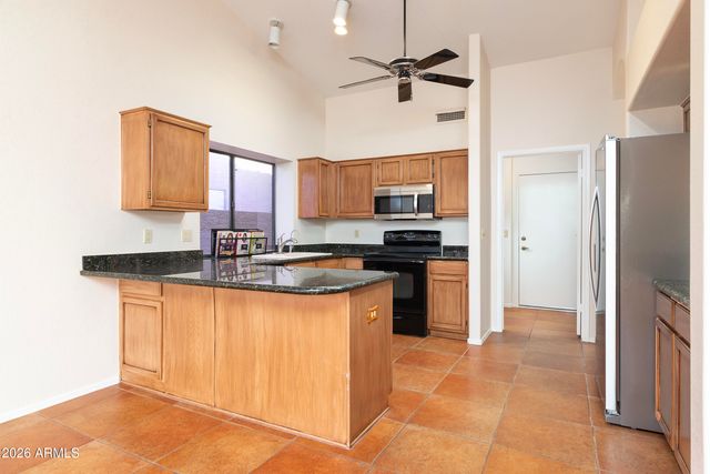 8442 E GOLDEN CHOLLA Drive, Gold Canyon, AZ 85118