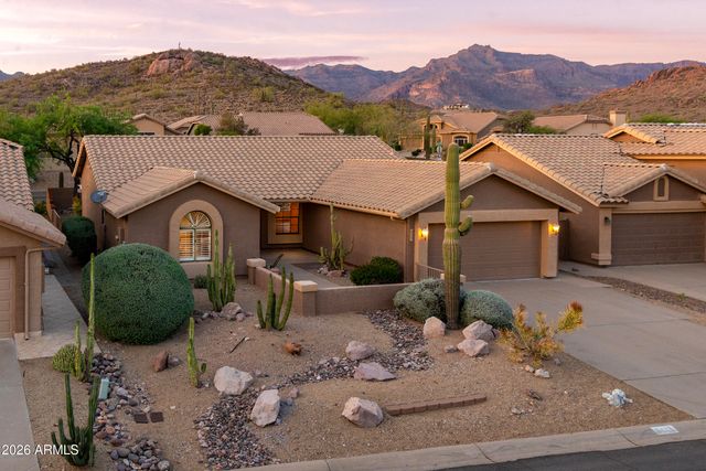 8442 E GOLDEN CHOLLA Drive, Gold Canyon, AZ 85118