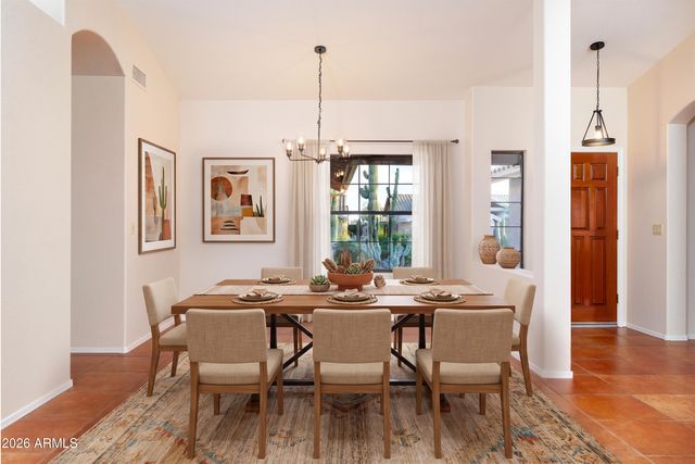 8442 E GOLDEN CHOLLA Drive, Gold Canyon, AZ 85118