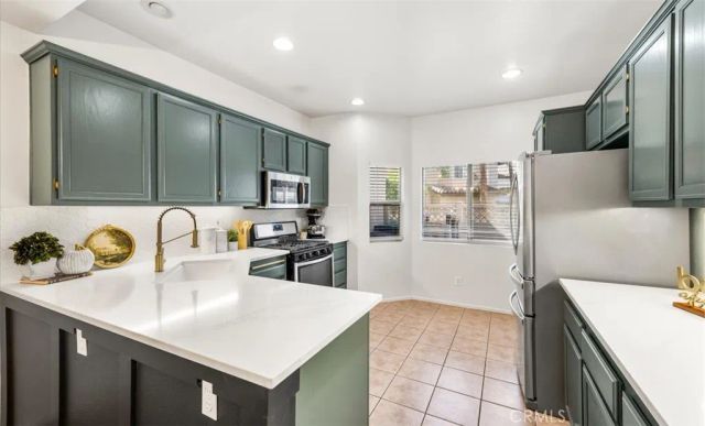 13077 Via Salvia, Riverside, CA 92503