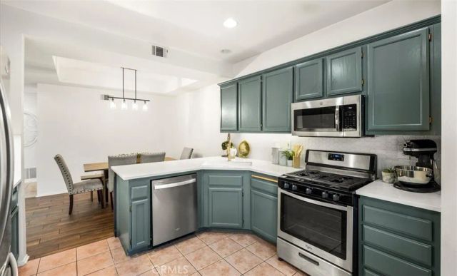 13077 Via Salvia, Riverside, CA 92503