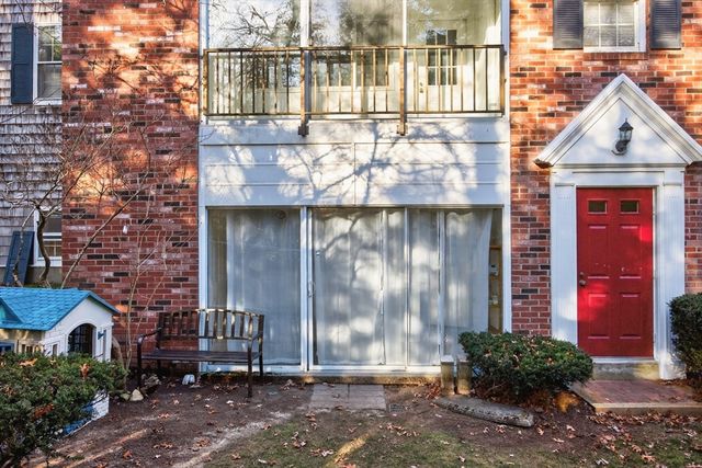 13 Hilltop Drive 13, Sandwich, MA 02563