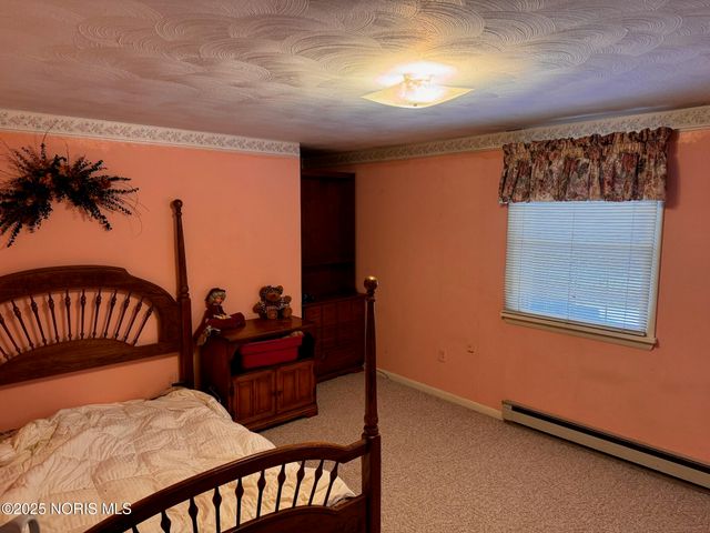 318 N Daniel Street, Edgerton, OH 43517