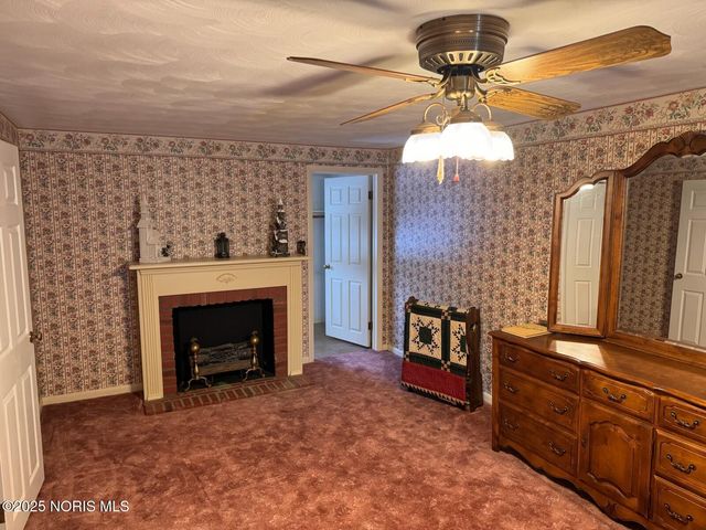 318 N Daniel Street, Edgerton, OH 43517