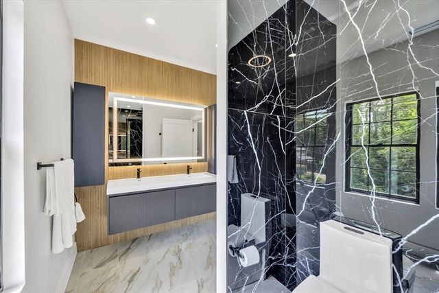 2 Buttercup Lane, Yarmouth, MA 02664