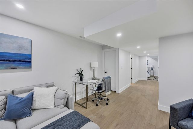 2 Buttercup Lane, Yarmouth, MA 02664