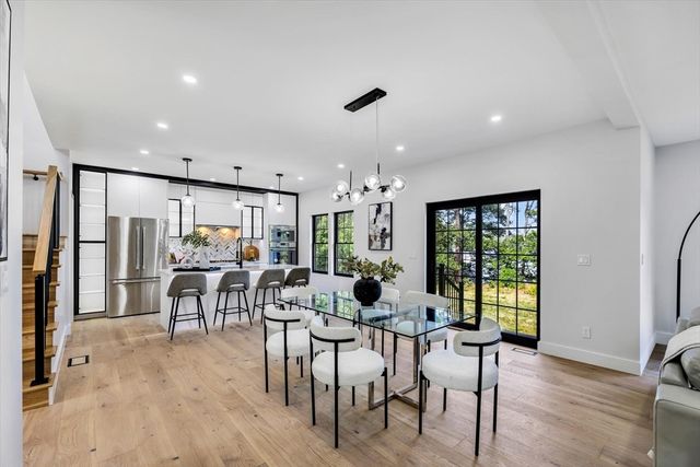 2 Buttercup Lane, Yarmouth, MA 02664