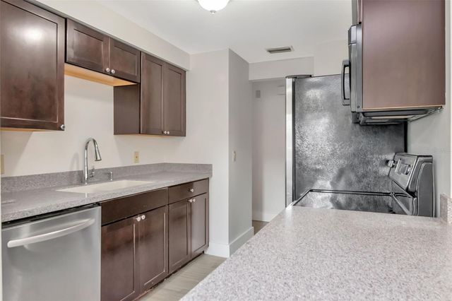 2826 W SHELTON AVENUE, Tampa, FL 33611