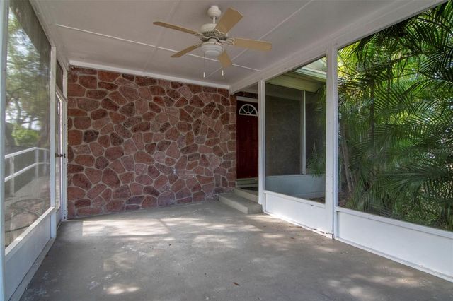 2826 W SHELTON AVENUE, Tampa, FL 33611