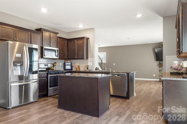 120 Sequoia Forest Drive, Mooresville, NC 28117