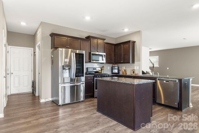 120 Sequoia Forest Drive, Mooresville, NC 28117