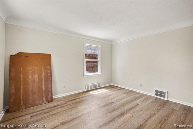 4575 Neff Avenue, Detroit, MI 48224
