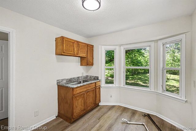4575 Neff Avenue, Detroit, MI 48224
