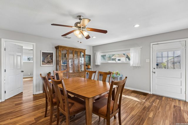 250 Benita, San Antonio, TX 78210