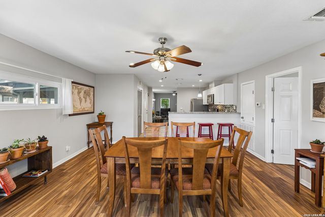 250 Benita, San Antonio, TX 78210