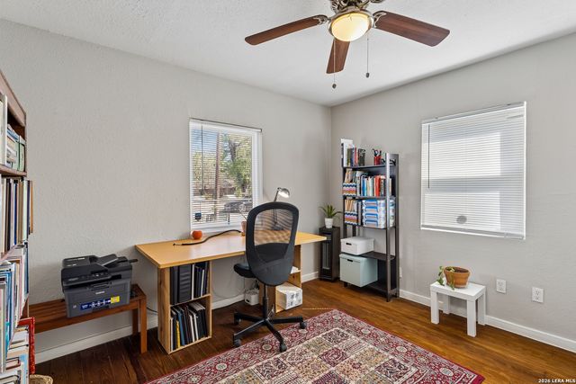 250 Benita, San Antonio, TX 78210