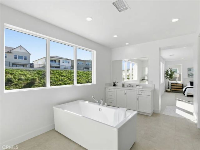 27619 Juniper Lane, Valencia, CA 91381