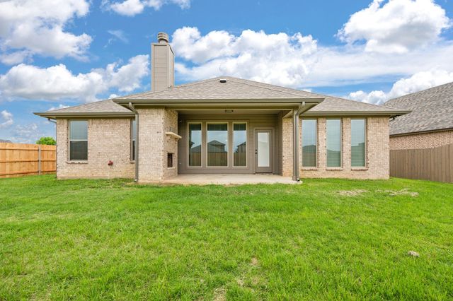 1707 Lakeway Drive, Cleburne, TX 76033