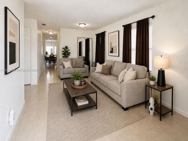 4401 W 10th Ct, Hialeah, FL 33012
