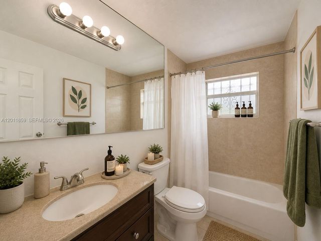 4401 W 10th Ct, Hialeah, FL 33012