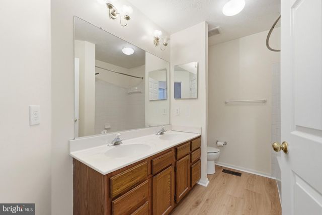 9260 MATTHEW DR, Manassas Park, VA 20111