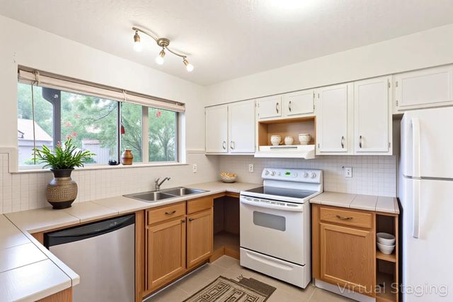 4423 Mossygate Drive, Spring, TX 77373
