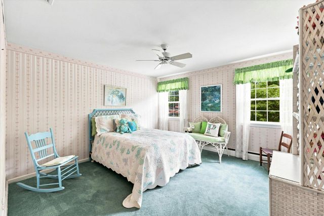 809 CLOVERLY RD, Berwyn, PA 19312