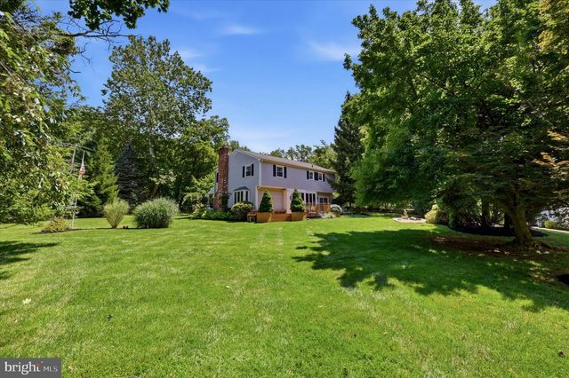 809 CLOVERLY RD, Berwyn, PA 19312