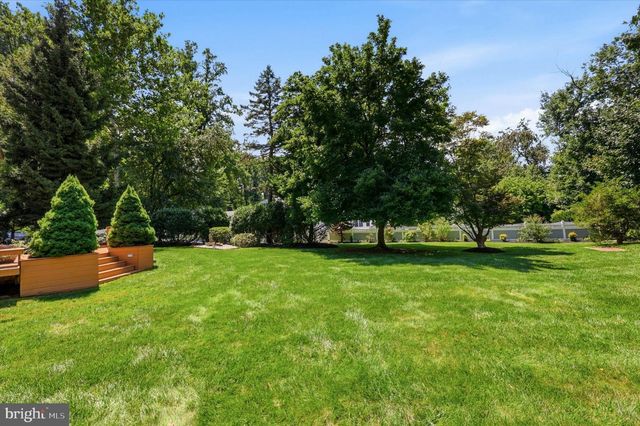 809 CLOVERLY RD, Berwyn, PA 19312