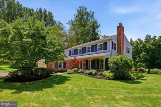 809 CLOVERLY RD, Berwyn, PA 19312