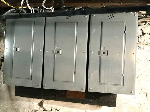 89 Armistice Boulevard, Pawtucket, RI 02860