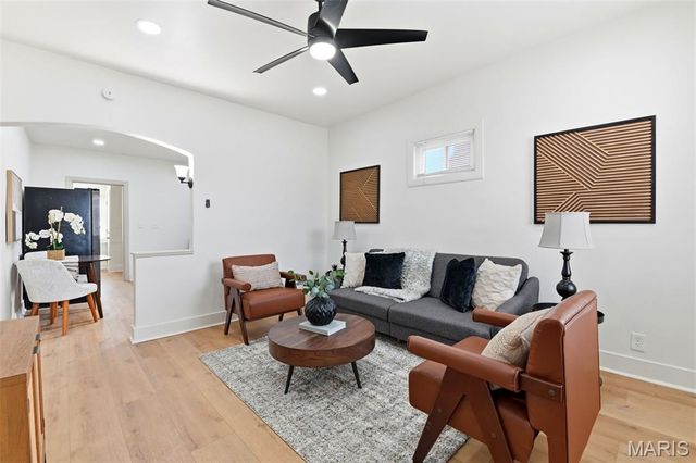 1036 Wachtel Avenue, St Louis, MO 63125