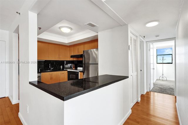 1775 Washington Ave PH-4, Miami Beach, FL 33139