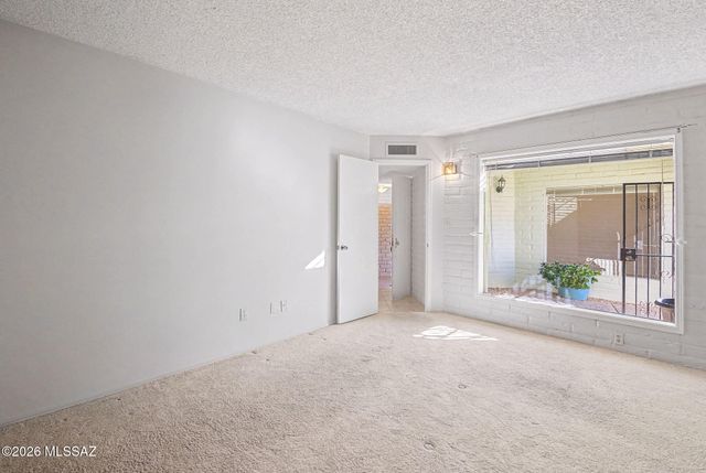 2184 N Calle De Vida, Tucson, AZ 85715