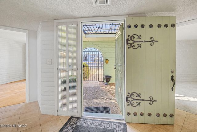 2184 N Calle De Vida, Tucson, AZ 85715