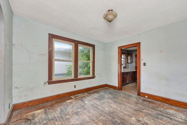 5807 Elder Street, Fairfax, OH 45227
