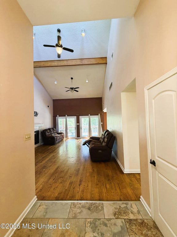 827 Tall Pine Cove, Southaven, MS 38671 — photo 2