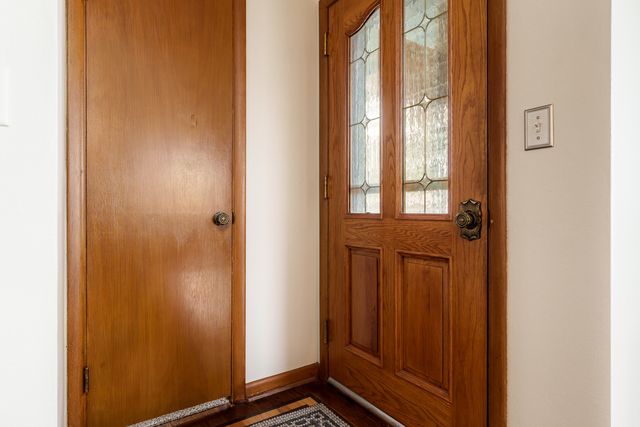 526 E RIVERSIDE Boulevard, Loves Park, IL 61111