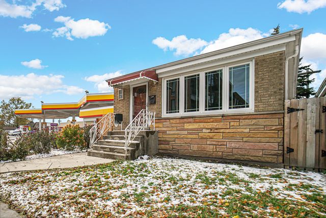 3210 N Narragansett Avenue, Chicago, IL 60634